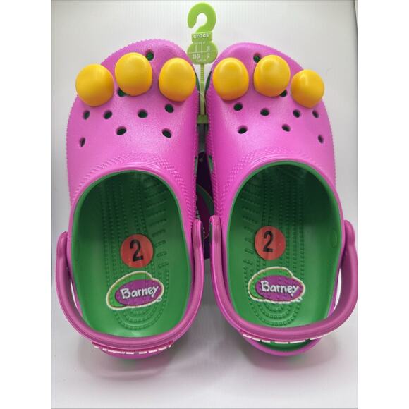 BRAND NEW Crocs Limited Edition Barney Classic Clog Size J2 - Picture 1 of 5